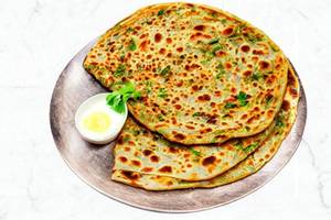 Egg Paratha (Aloo Mein)
