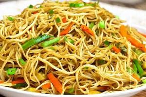 Veg Hakka Noodles