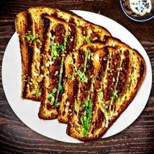 GARLIC CHILLIMILLIE TOAST