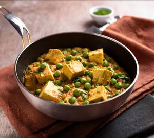 Matar Paneer [8Pcs.]
