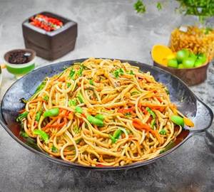 Mixed Schezwan Noodles