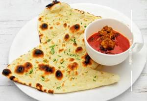 Chilly Cheese Naan