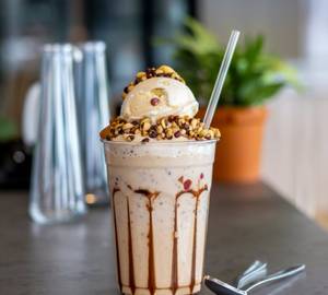 Brownie Nuts Thick Shake