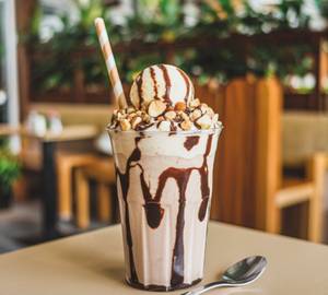 Crazy Nuts Thick Shake