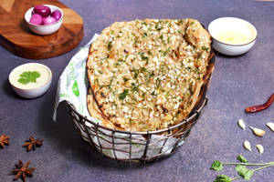 Garlic Laccha Parantha