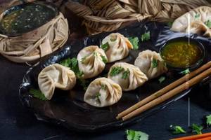Paneer Tandoori Afghani Momos