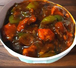 Boneless chicken chilli gravy