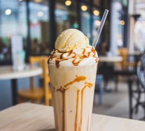 Kulfi Nuts Thick Shake