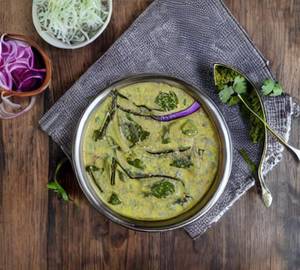 Methi Malai Mattar