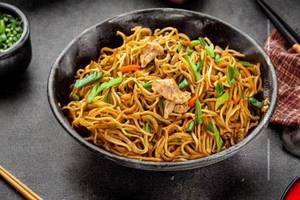 Chicken Hakka Noodles