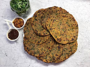 METHI PARATHA   THEPLA