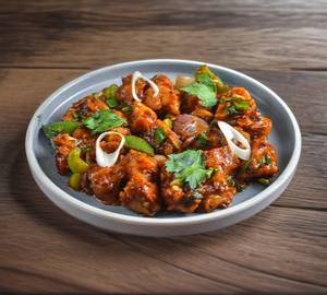 Chilly chicken [dry] [200 Gms]