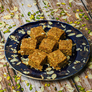 Akhrot Barfi