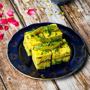 Khaman Dhokla.