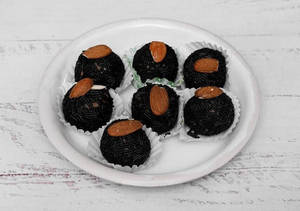Kaju Chcolate Ladoo