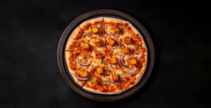 Tandoori Paneer Pizza
