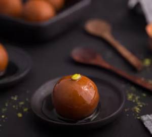 Gulab Jamun (1 Pc)