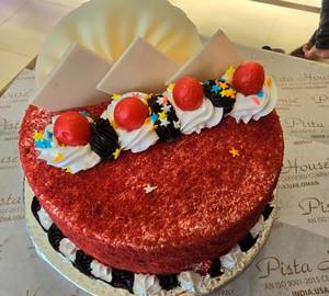 Eggless Red Velvet Cake