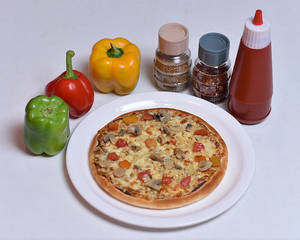 Mushroom Garlic Delight Pizza