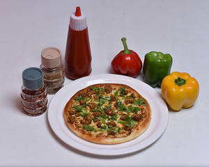 Butter Chicken Pizza