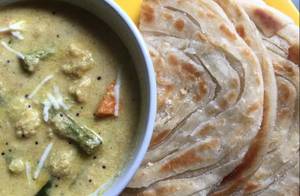 2 Pcs Malabari Parotta With Avial