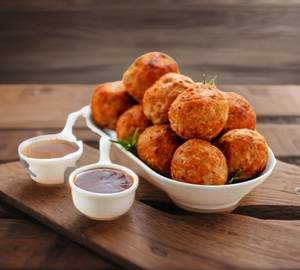 Chicken Meat Balls (8 Pcs)