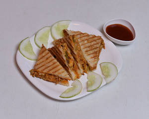 Chicken Tikka Grilled Sandwich