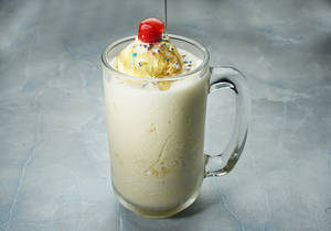 Butterscotch Ice Cream Milkshake