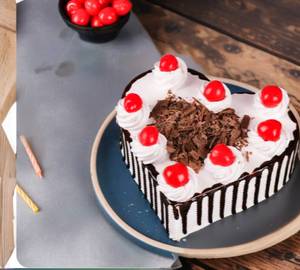 Eggless Heart Shape Black Forest Cake