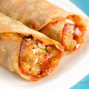 Veg Schezwan Roll