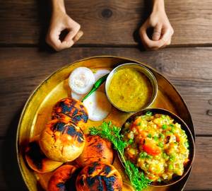 Litti Chokha 2Pc