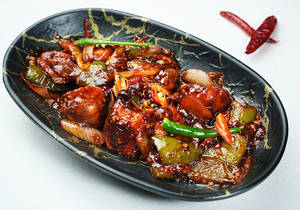 Kolkata Style Dry Chilly Chicken(8piecs)