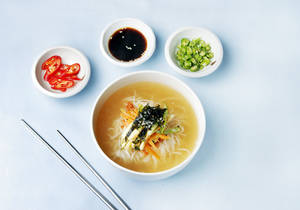 Janchi Guksu