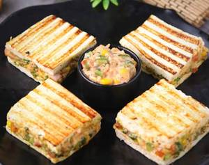 Paneer Tikka Sandwich