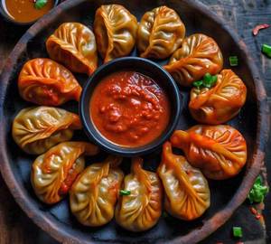 Veg Peri Peri Fried Momos With Special Chutney [8 Pieces]