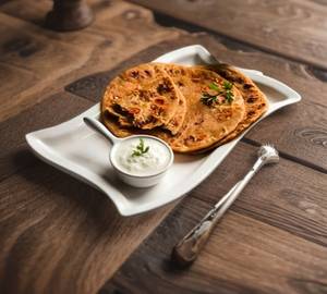 Desi Ghee Lahsun Paratha