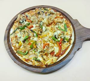 CHICKEN Farmhouse Pizza , Thin Crust