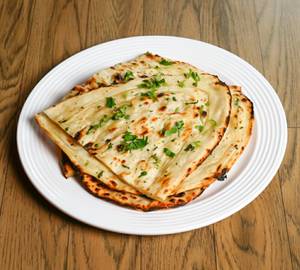 Butter Naan (2 Pcs)