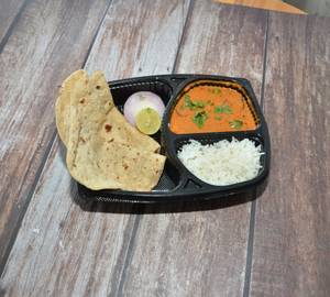 Kadai Paneer +3 Roti + Rice +Salad +Achar