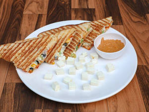 Paneer Tikka Grilled Sandwich