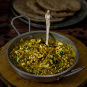 Egg Chicken Tadka