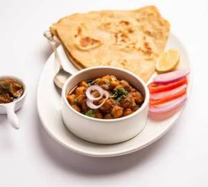 Chole Paratha(sabji+2 paratha+salad)