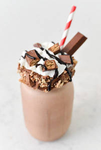 KITKAT CHOCO DELIGHT CAD B[1 Glass]