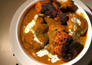 Chicken Tandoori Butter Masala [4 Pcs]