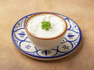 Toum - Garlic Sauce