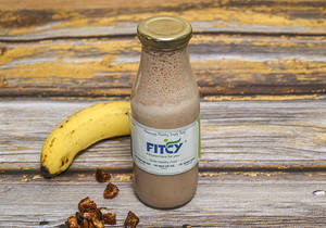 Banana Dates Shake