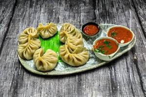 Veg paneer momos [fried]