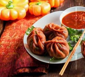 Veg momos [fried]