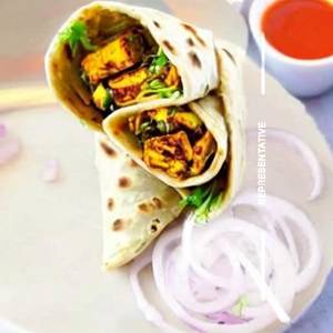 Paneer tikka roll