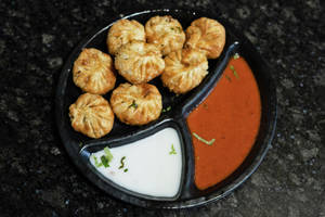 Cheese Paneer fried Momos 6pc